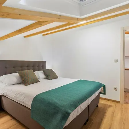 Pansion Betina 4* لوفغان