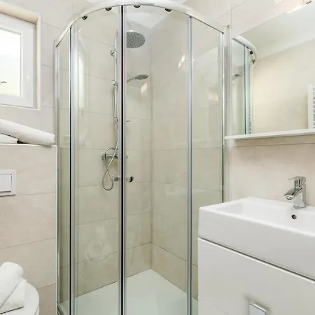 Casa de hóspedes Pansion Betina 4*